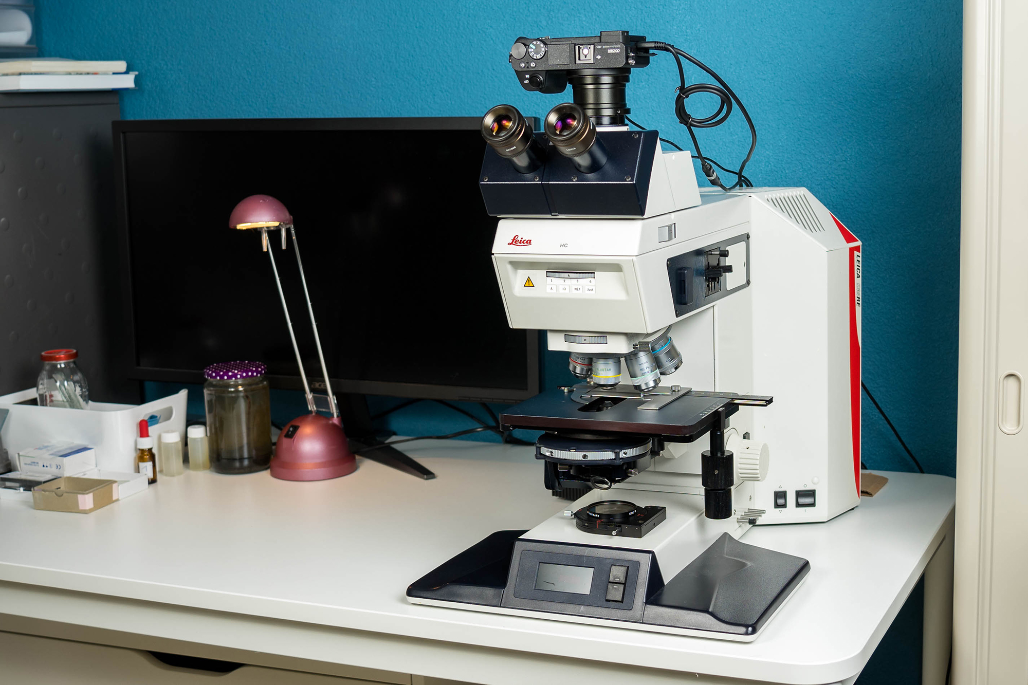 Mikroskopie-Arbeitsplatz